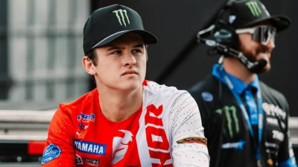 Haiden Deegan racing his Yamaha dirt bike in a supercross event